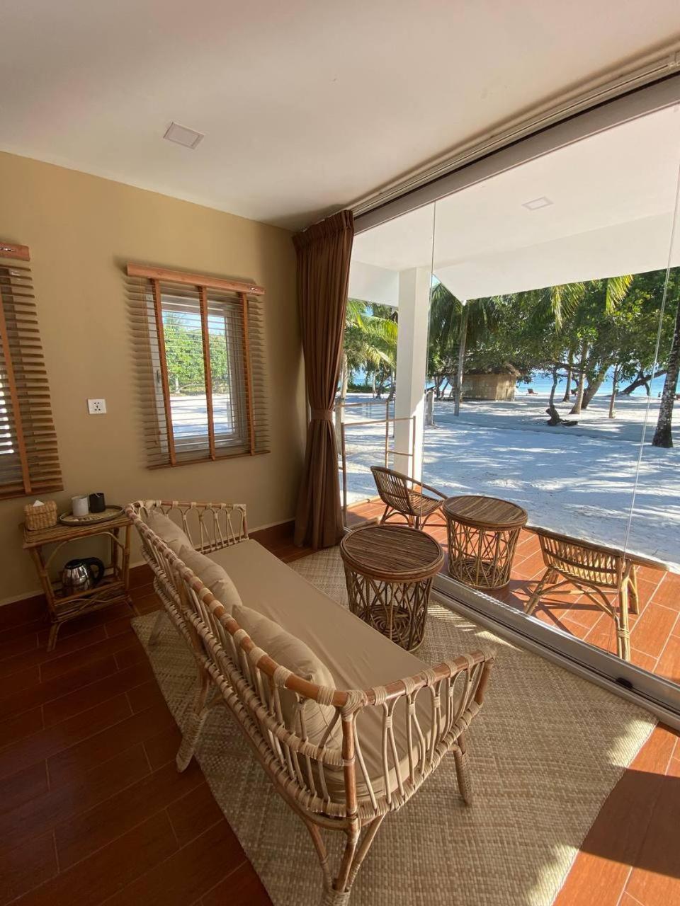 Beachwalk Koh Rong Kaoh Touch Экстерьер фото